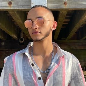 Meet your Posher, Damian